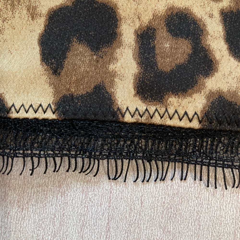 Storia eyelash lace camisole. - Picture 3 of 4